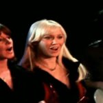 Dancing Queen - Abba Dancing Queen – Abba
